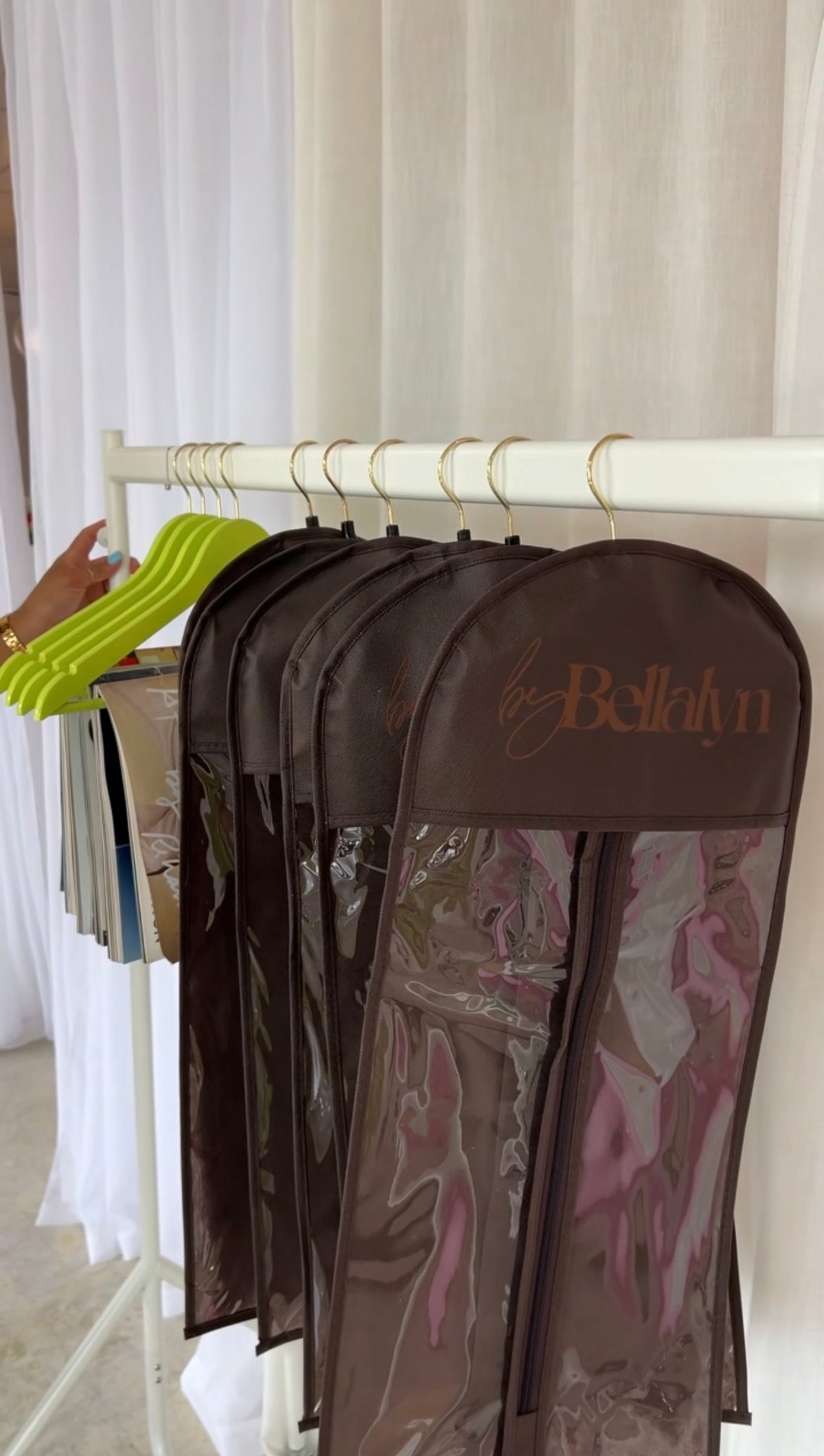 Storage Bag + Hanger Main image